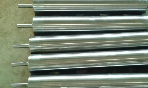 工业辊筒助力中国新能源电池商走出国门